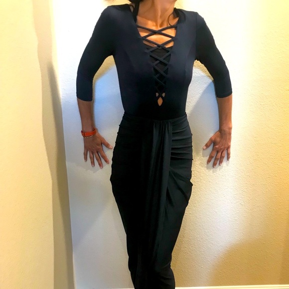 Sexy Navy long dress with criss cross front - Picture 3 of 8